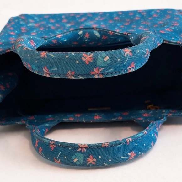 Prada • Canapa 2 Way Canvas Tote Bag in Blue St. Palm, a Limited Edition Print - Picture 7 of 15